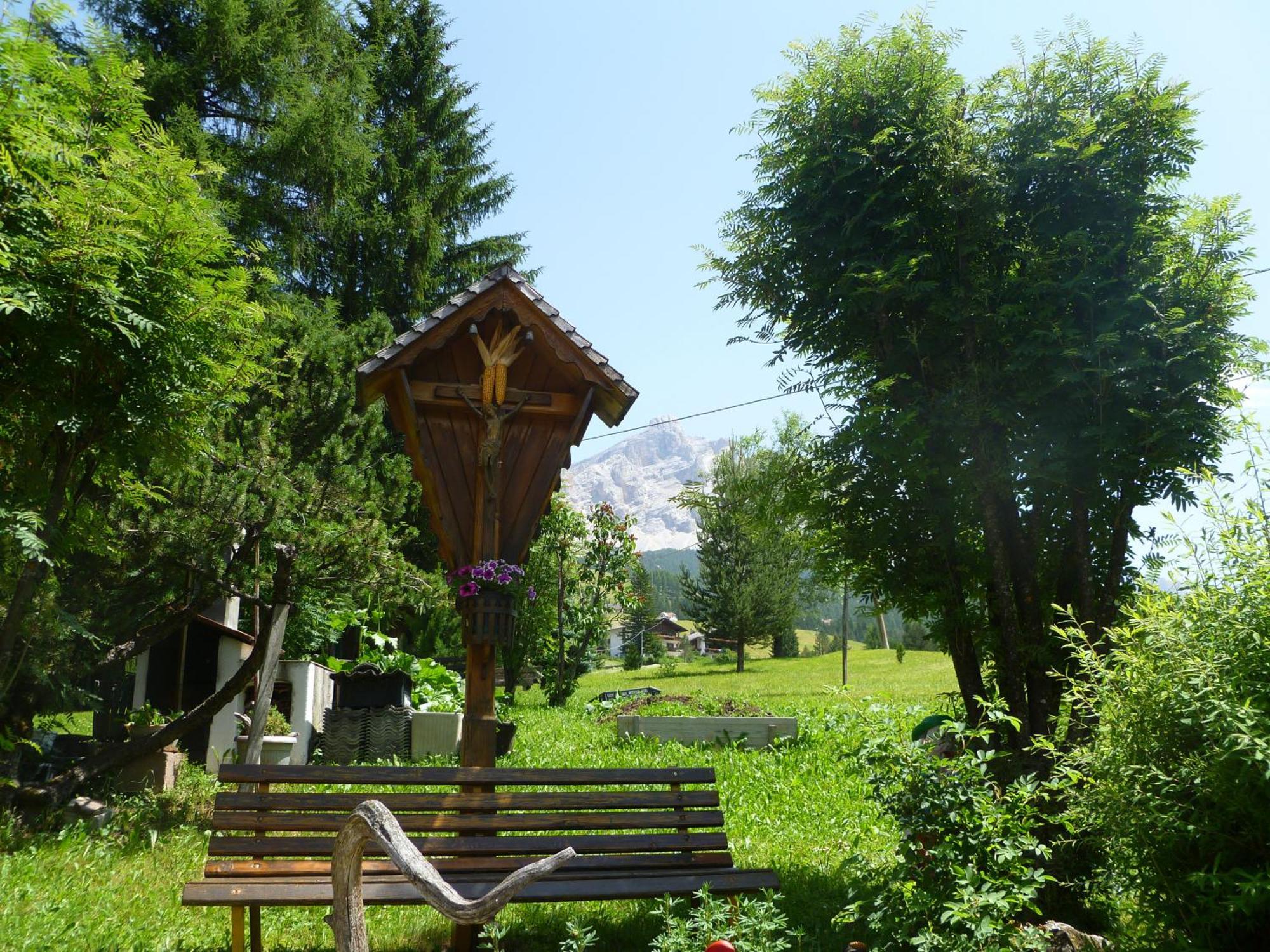 Elmes Bed & Breakfast La Villa  Exterior photo